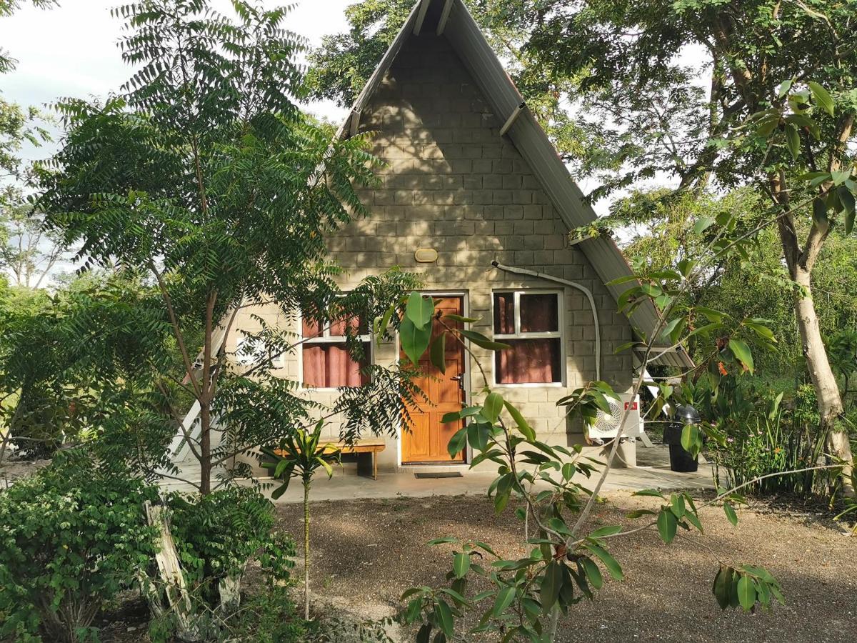 Happy Forest B&B Katima Mulilo Exterior foto